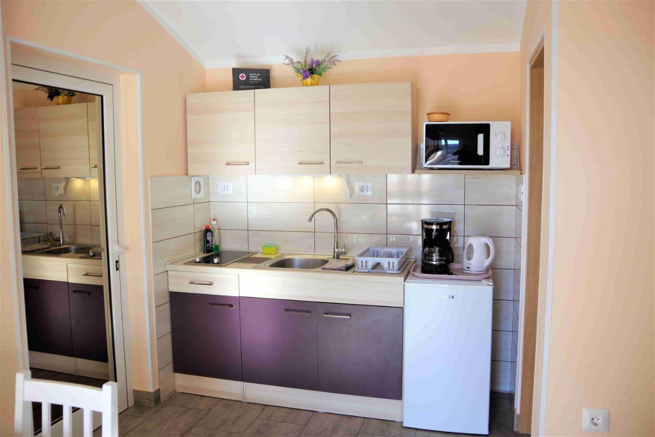 Appartamento Lukovo Panorama Esterno foto